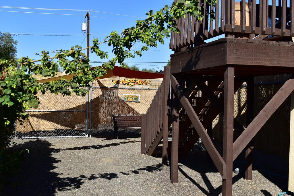 شقة Kittitas  في Brew House Boarding المظهر الخارجي الصورة