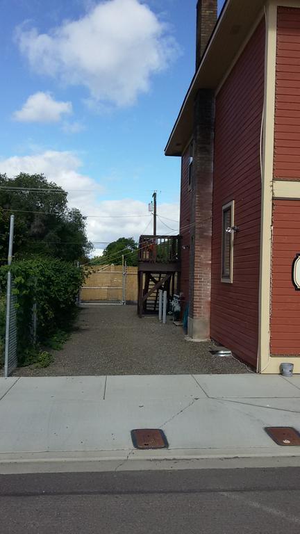 شقة Kittitas  في Brew House Boarding المظهر الخارجي الصورة